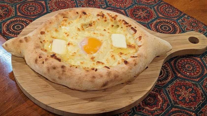 Adjarian Khachapuri