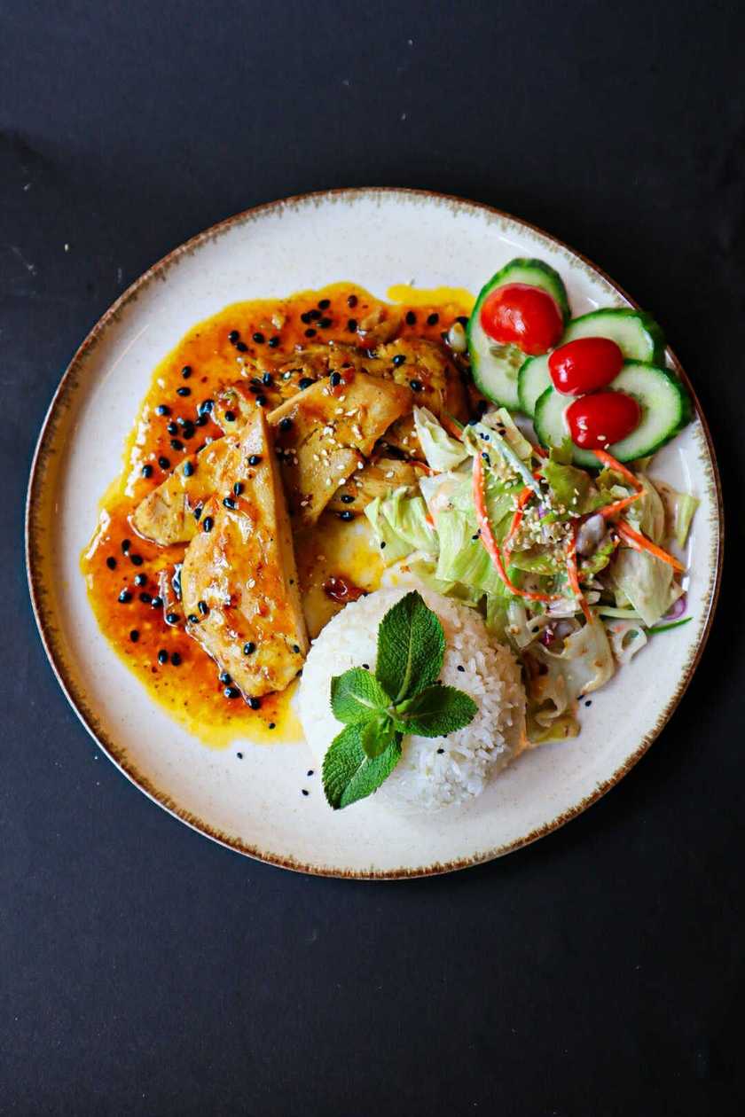 Filet Gà Sốt Marakuja