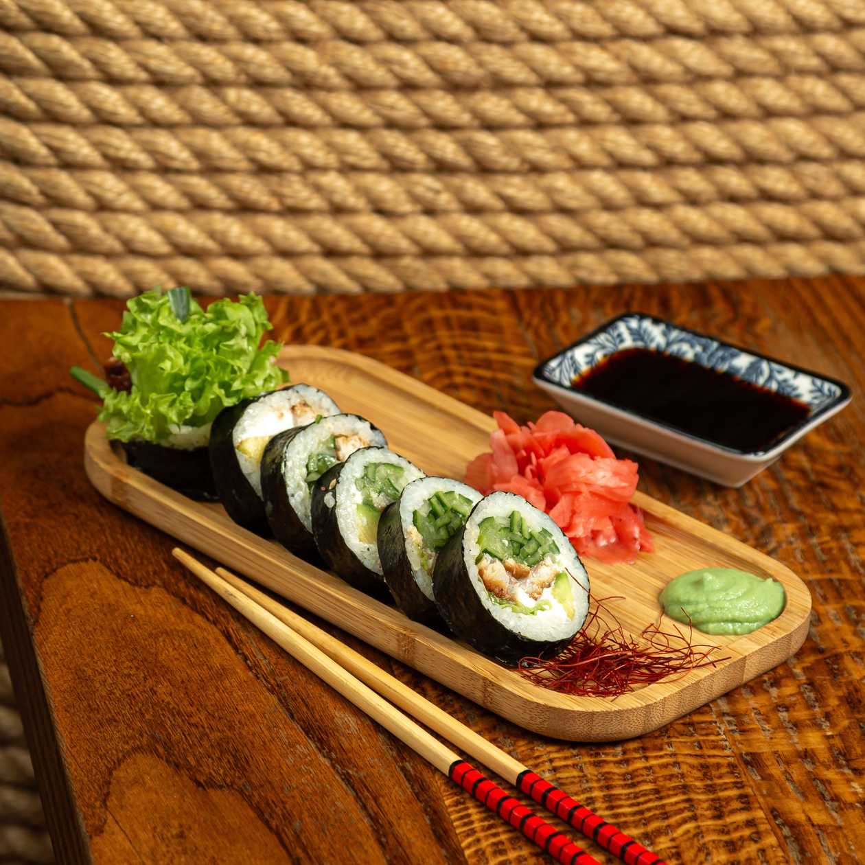Futomaki Unagi Mango