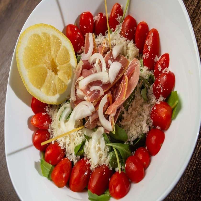 Salata cu Rucola si Prosciutto Crudo