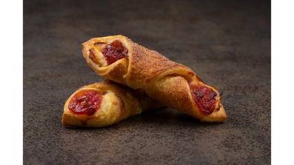 Pastries with Curd and Rhubarb
