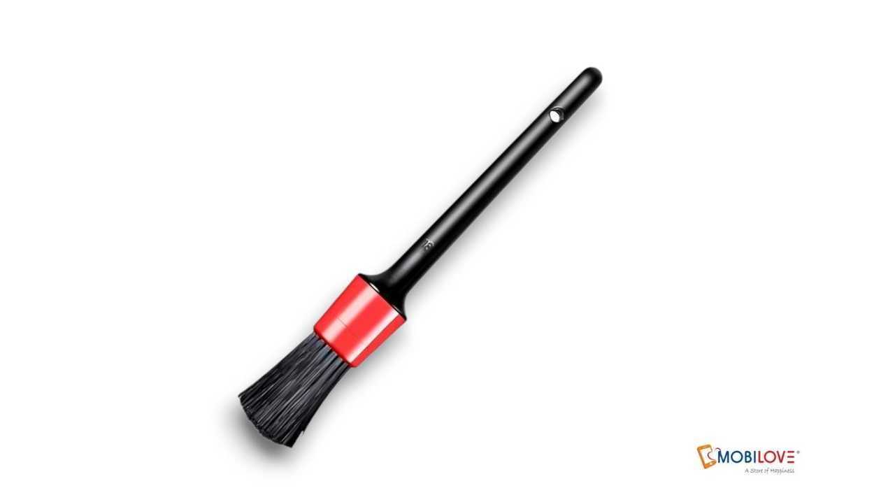 Brush (medium size), 2001021000008