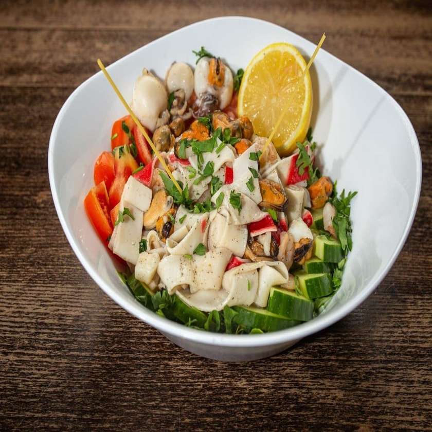 Salata Am See