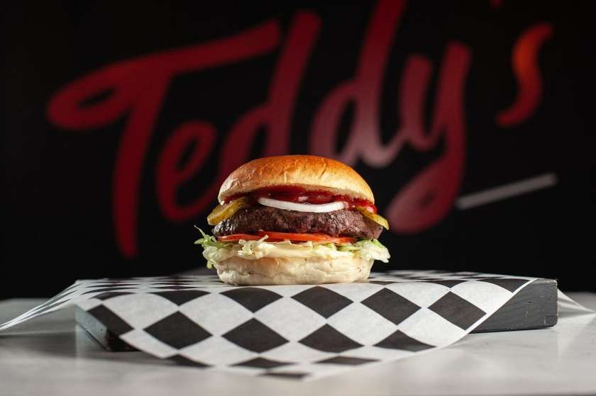 CLASSIC VEGAN BURGER