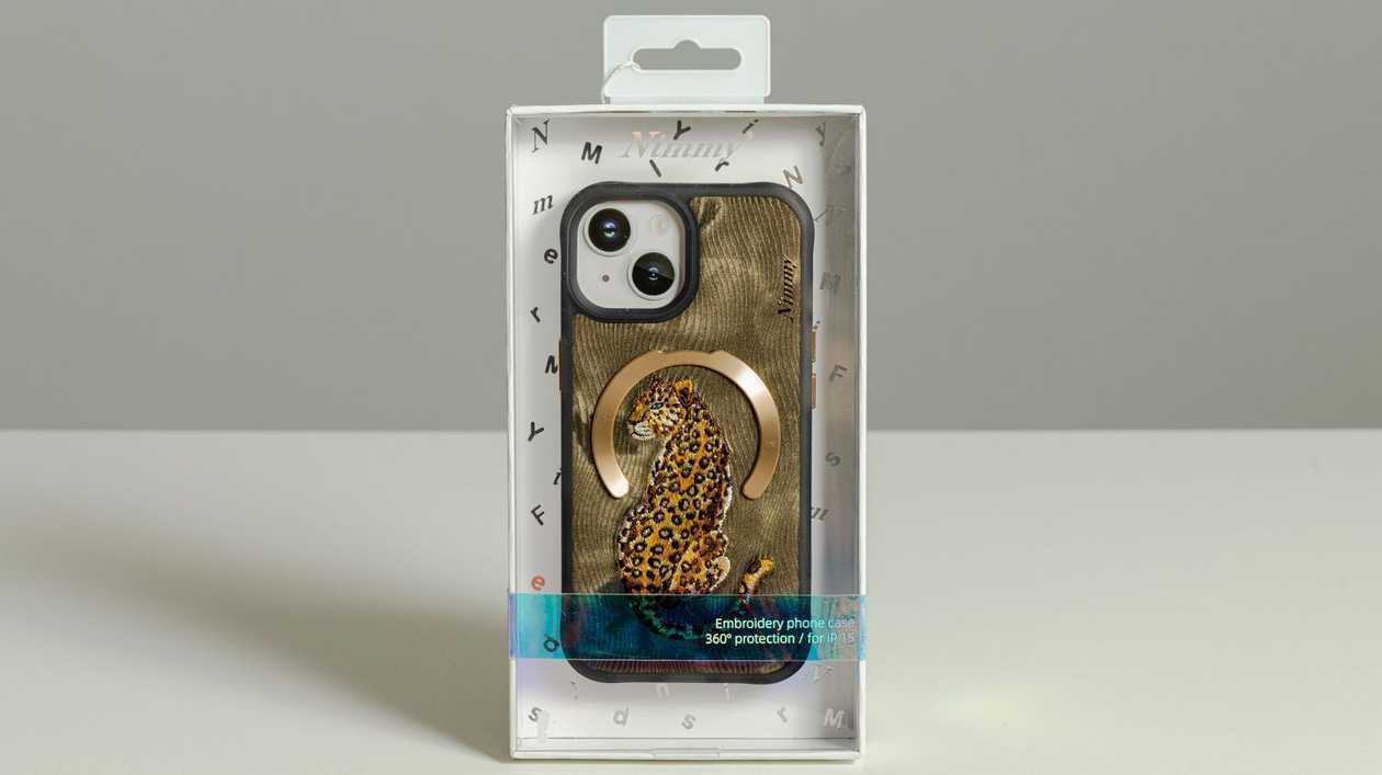 Case (cabro) Nimmy IPH 15, golden, 6971080318047