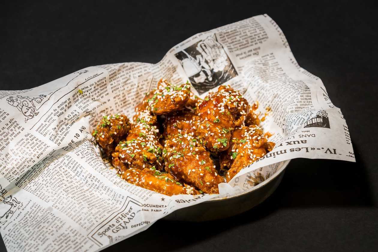 Black Chicken Wings (6 pcs.)