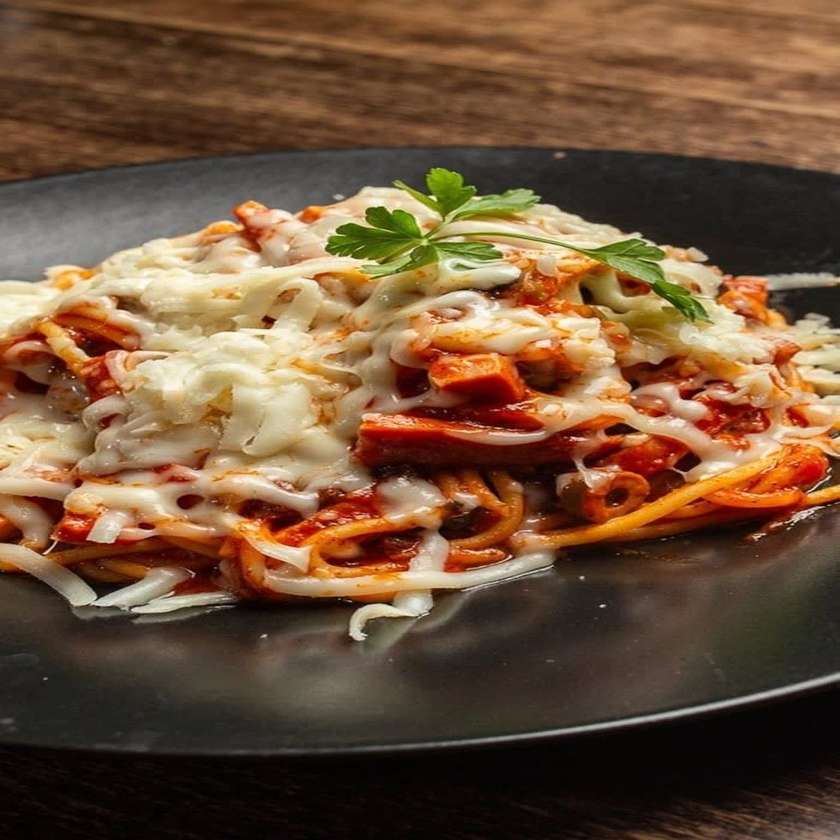 Spaghete Milaneza