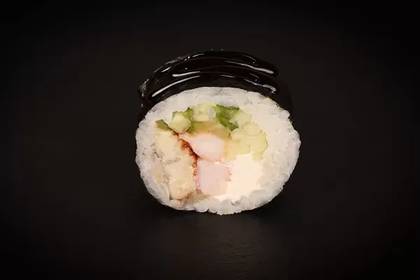Futomaki with Unagi Eel and Prawns