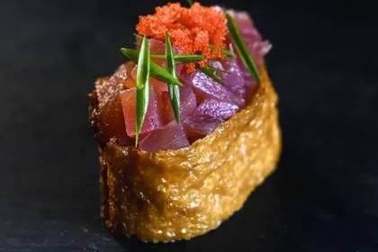Tuna Gunkan Inari