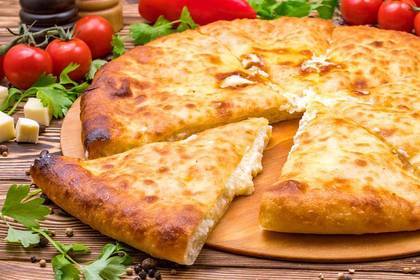Пиріг чотири сира 30 см (1011 г)