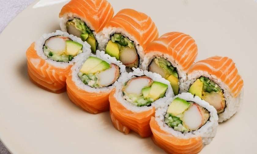 Uramaki surimi sake -8szt-