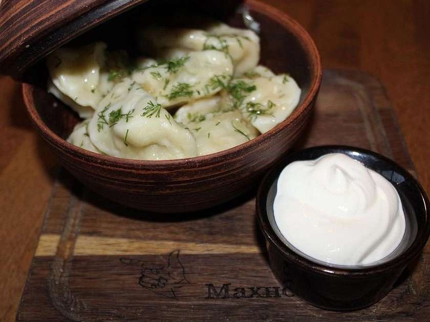 Вареники з картоплею та грибами
