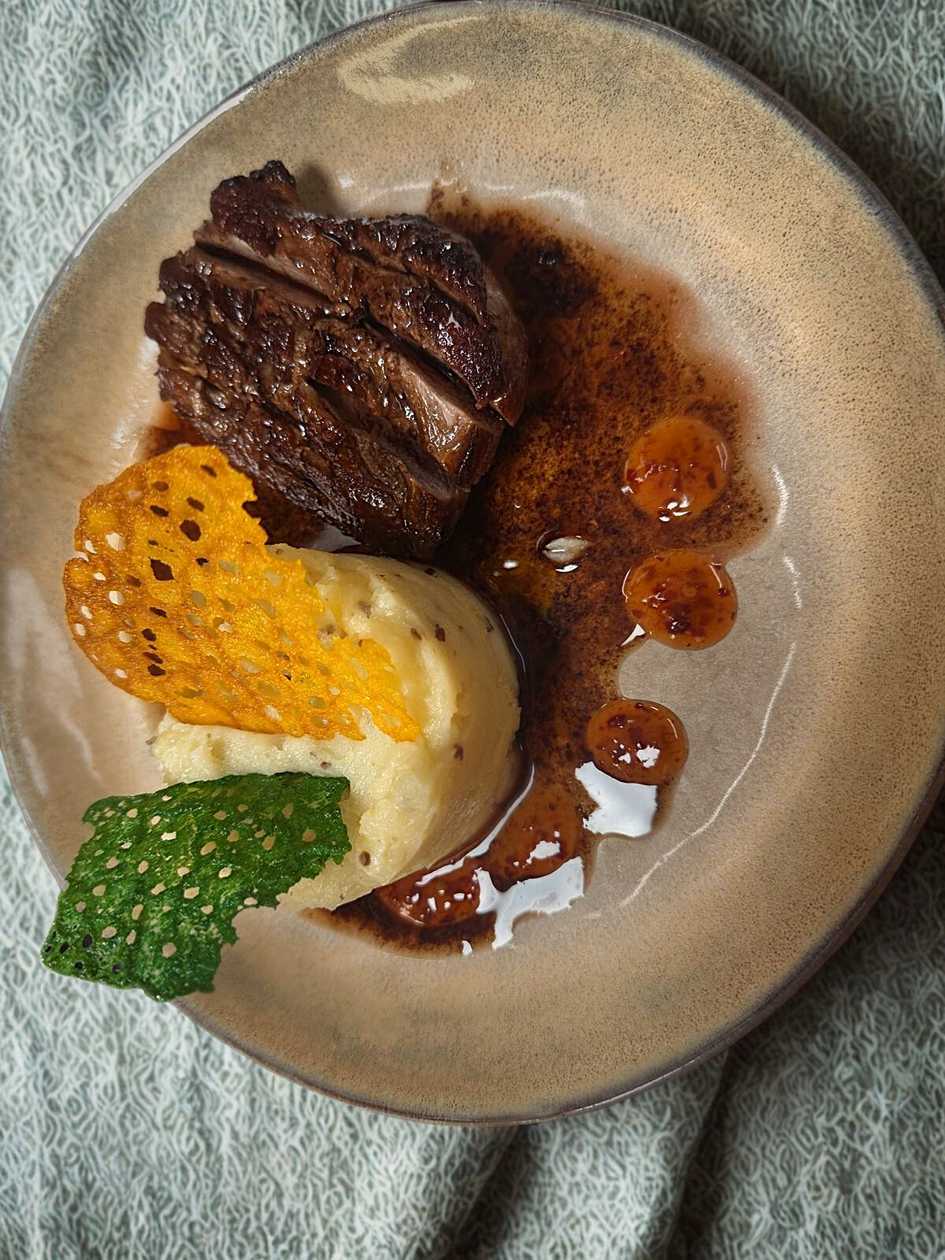 Duck Breast in Wine Sauce