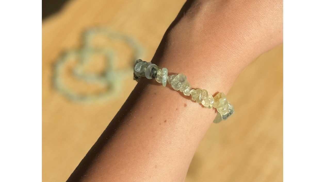 Prehnite Chips Bracelet