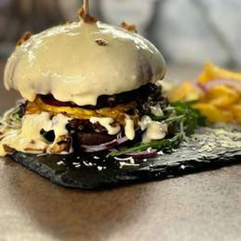 Special Burger & Cheese