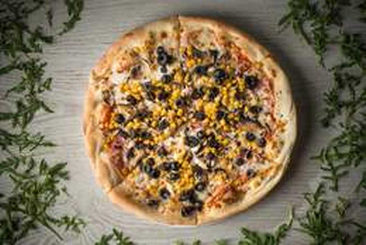 Family Quattro Stagioni Pizza