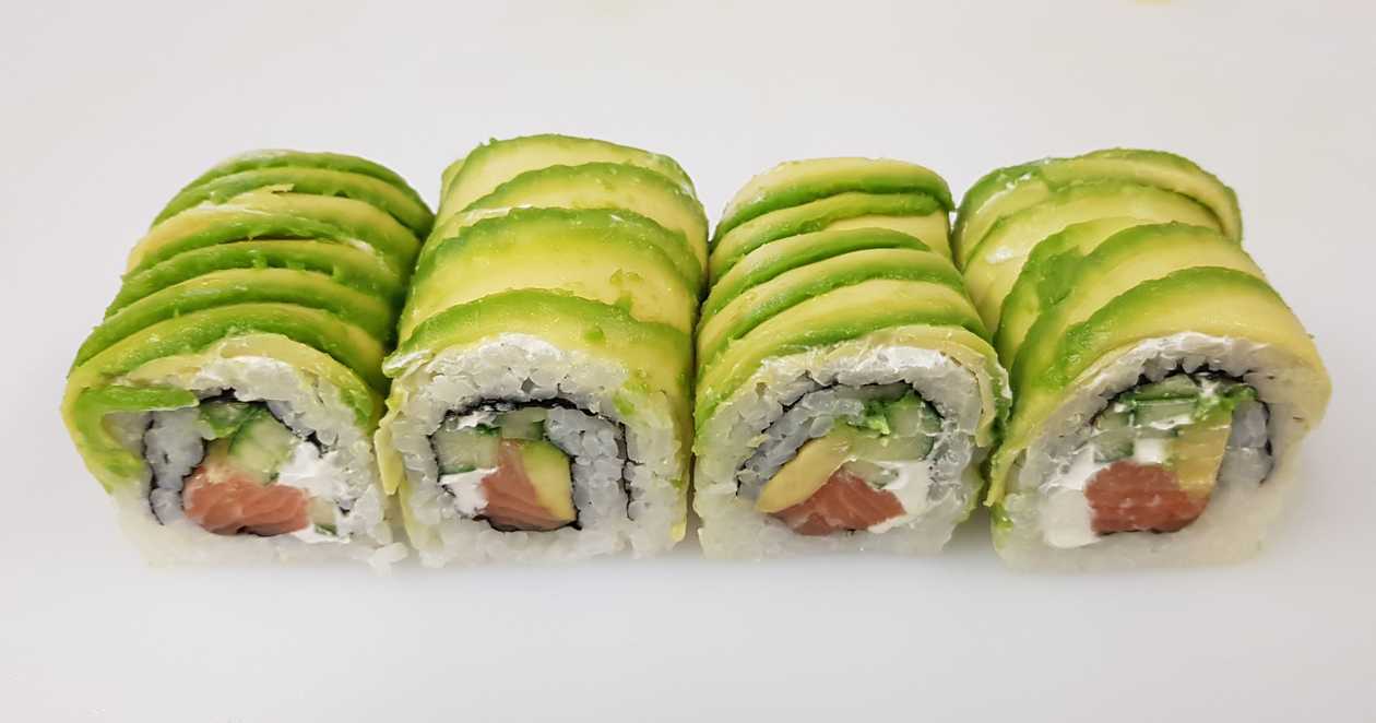 PR02 Rainbow Avocado Roll