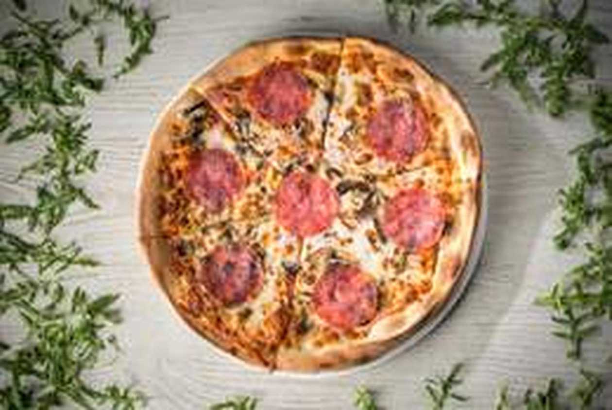 Medium Salami and Mushroom Pizza
