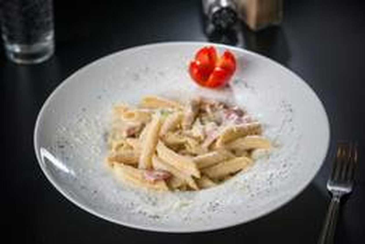 Crudo and Gorgonzola Pasta