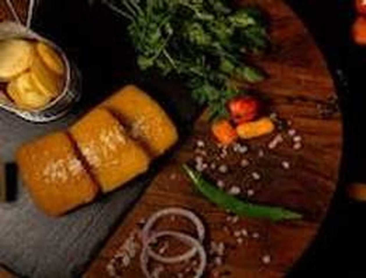 Fried Cheese with Potatoes