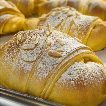 Croissants with Egg Jam