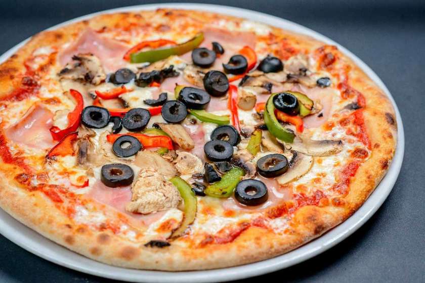 PIZZA "QUATTRO STAGIONI"