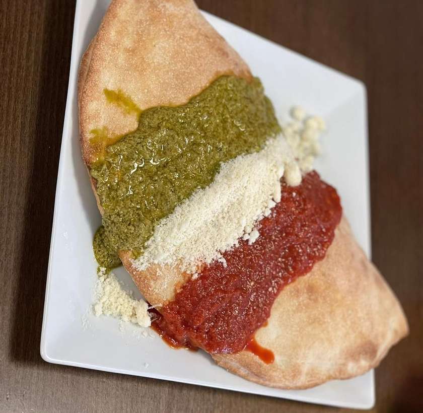 CALZONE