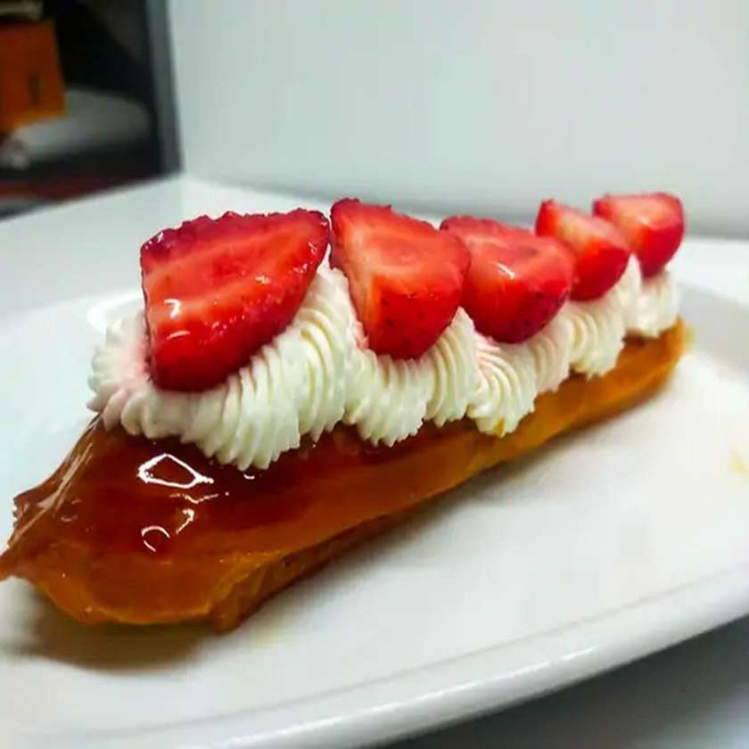 Strawberry Duchesse (1 Unit)