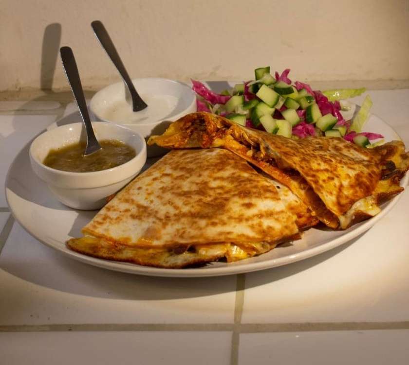 Quesadilla Rosarito – smažené krevety v naší speciální krustě s rosarito majonéze