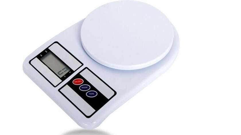 Portable Kitchen Scale Up to 10Kg/ 1Gr Scale Division Tare Function Q-C105
