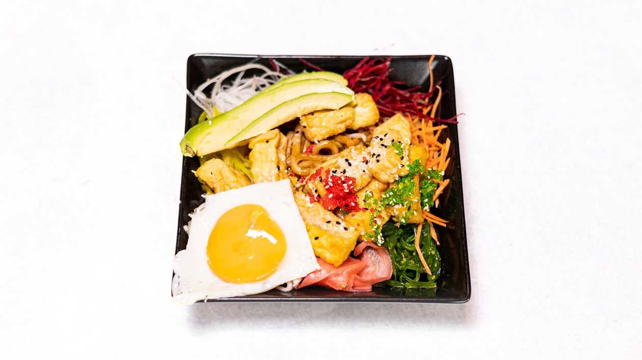 P12. UDON POKE BOWL S TOFU