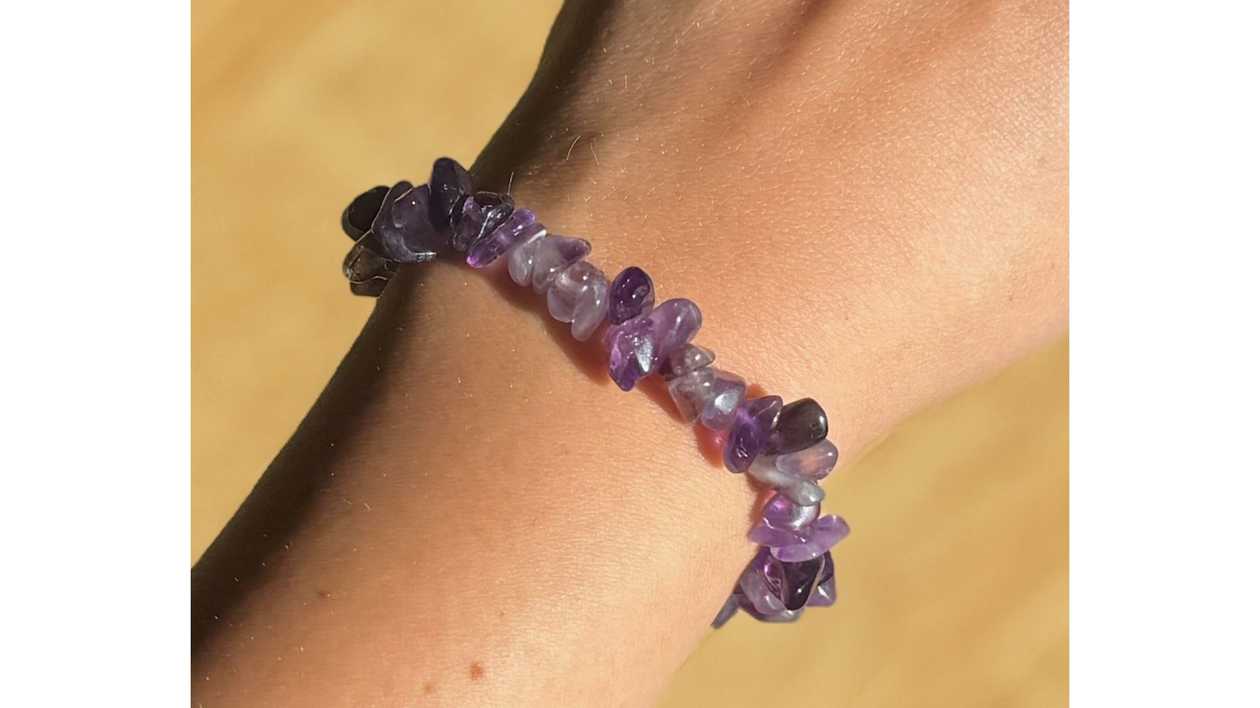 Dreamy Amethyst Chip Bracelet