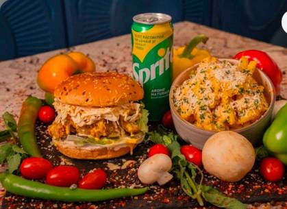 Menu Marhaba Coleslaw Crispy Chicken Burger