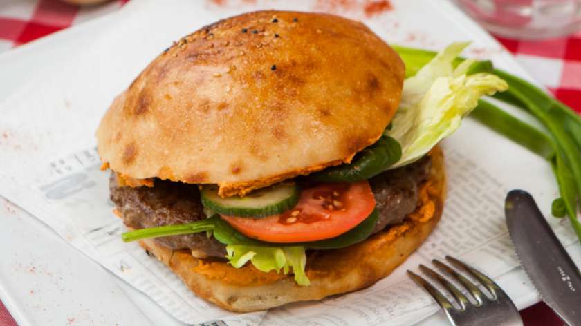 Bałkan Burger XXL podwójne mięso