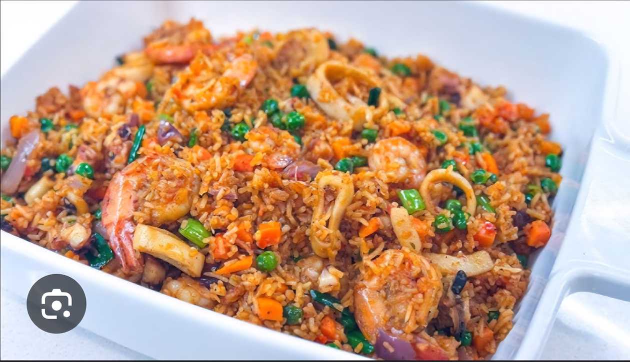 Seafood friedrice/jollofrice