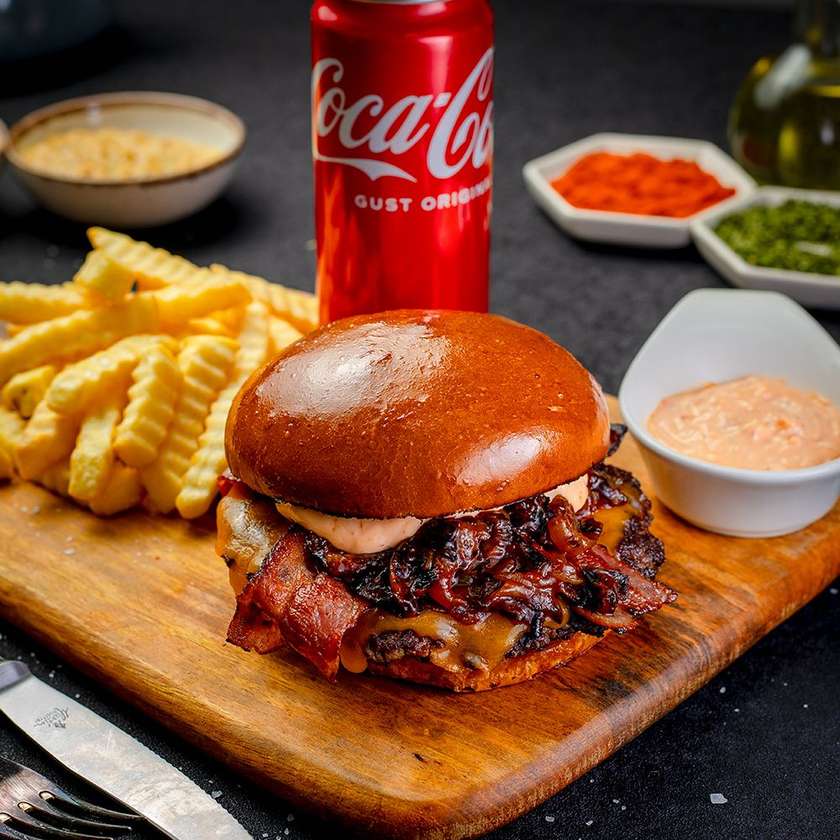 Combo BBQ Bacon Cheeseburger