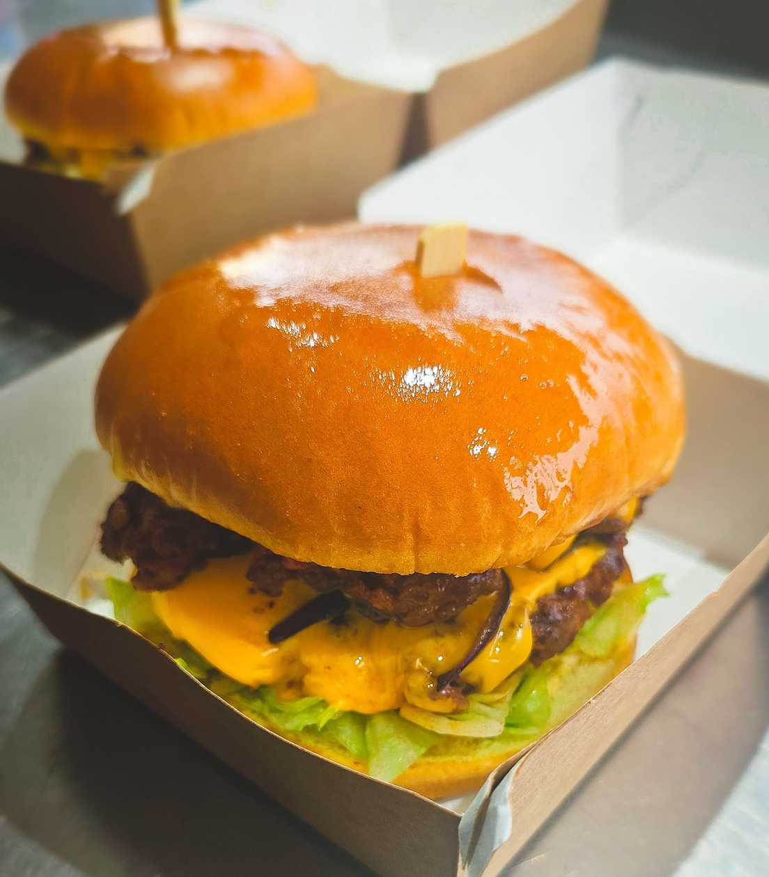 B88 Burger