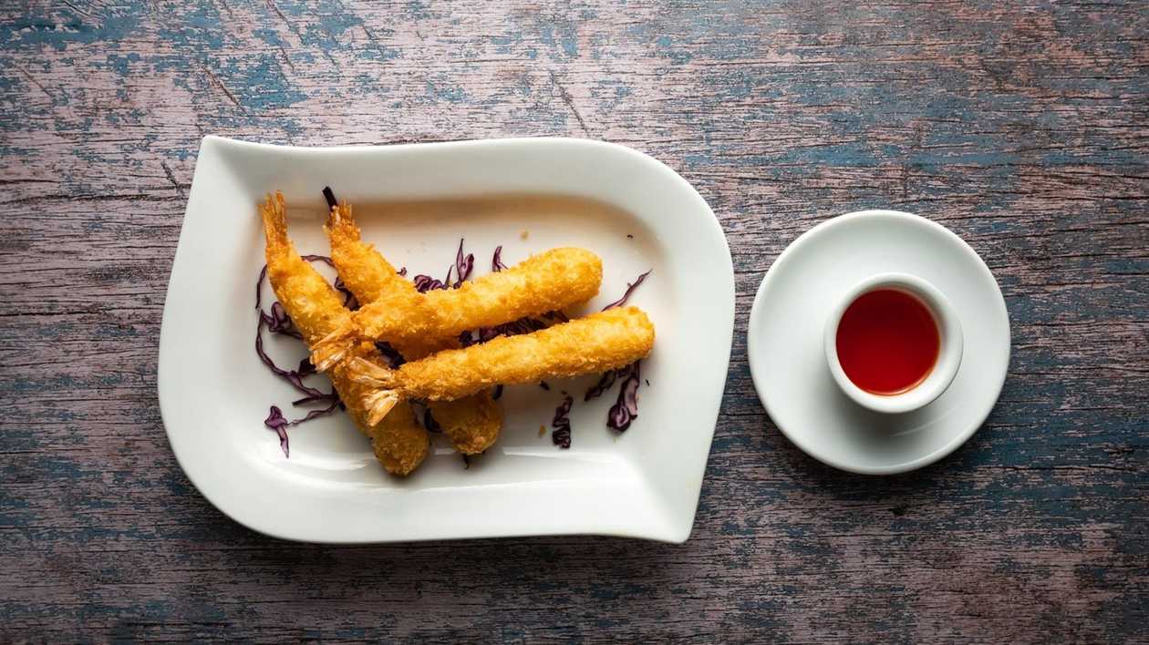 12. Crispy Tempura King Prawn (4pcs)