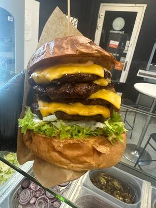 Cheeseburger
