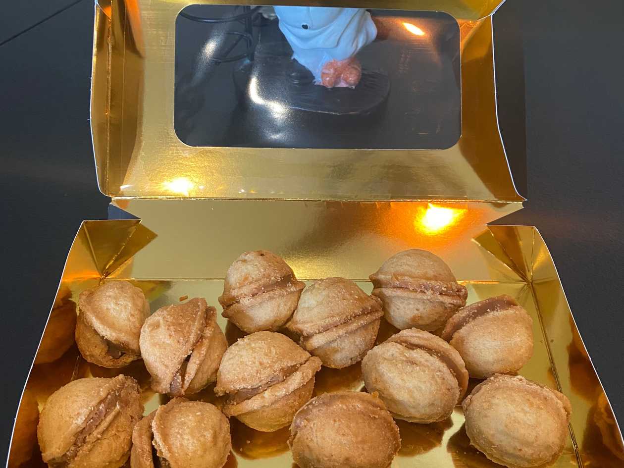 Орешки со сгущенкой 8 шт