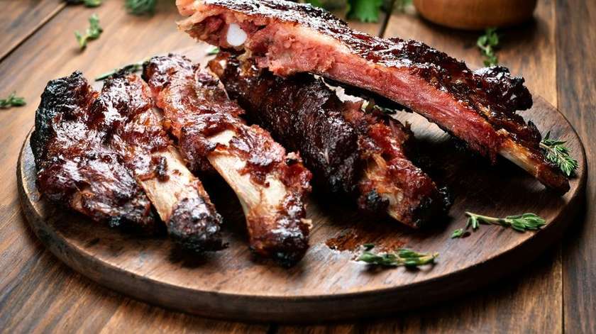Grilled pork ribs