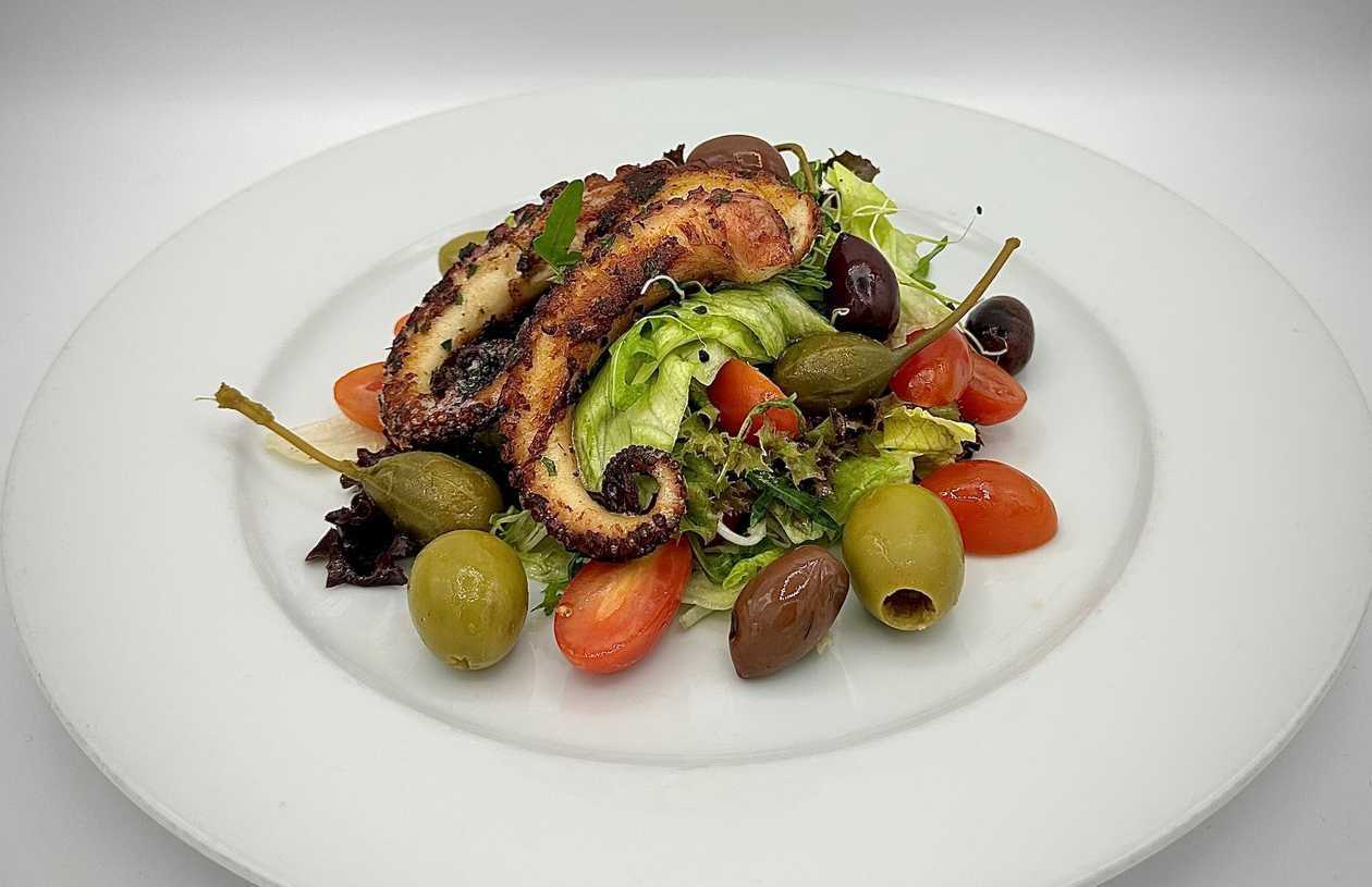 CHOBOTNICA/ OCTOPUS šalát