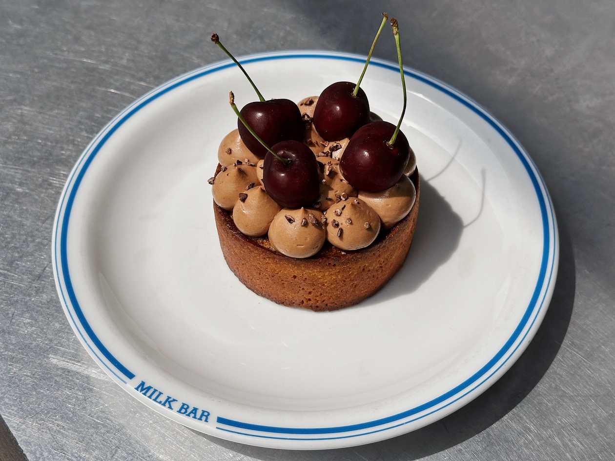 CHERRIES FRANGIPANE TART (265 g)