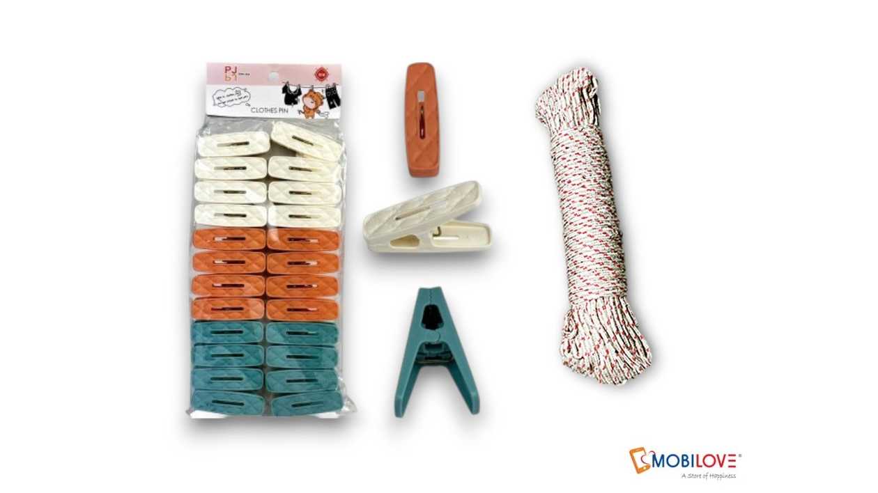 Set of 20 sewing needles with thread.