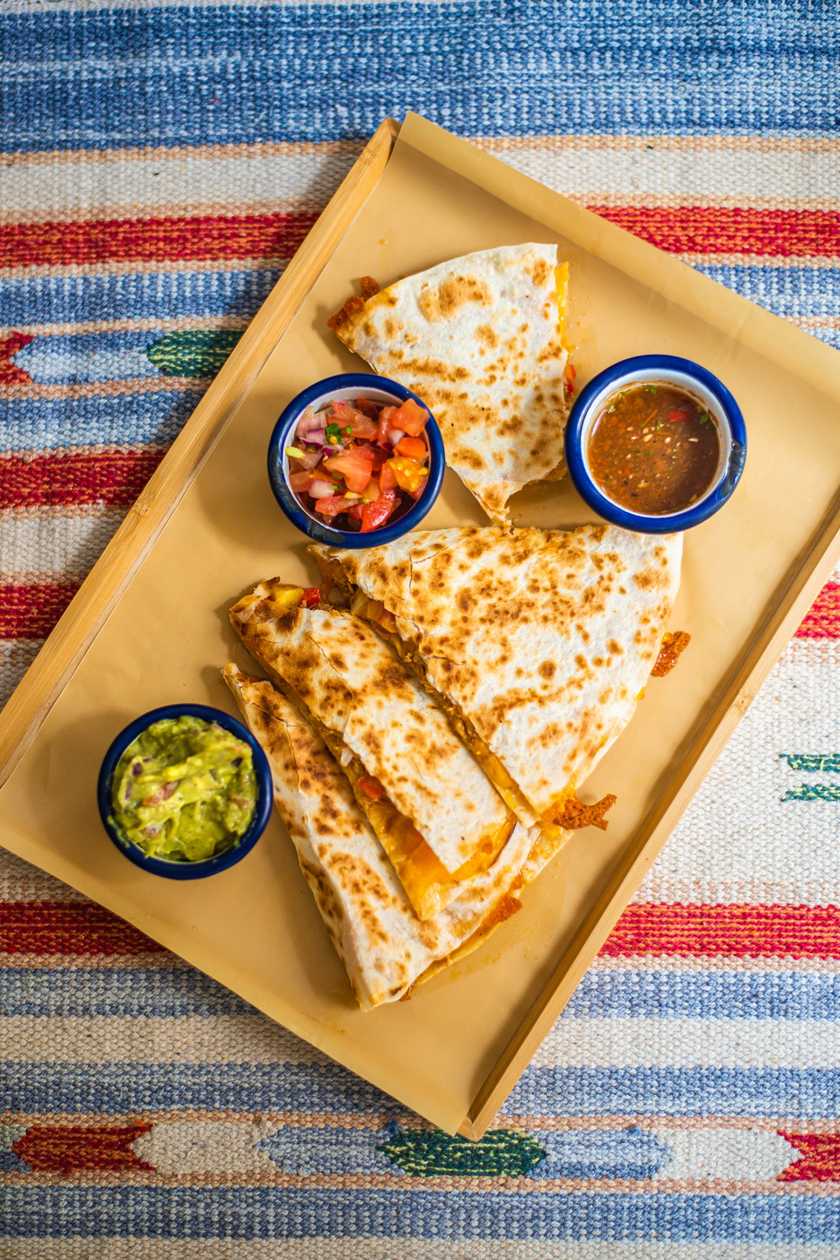 Quesadilla deluxe