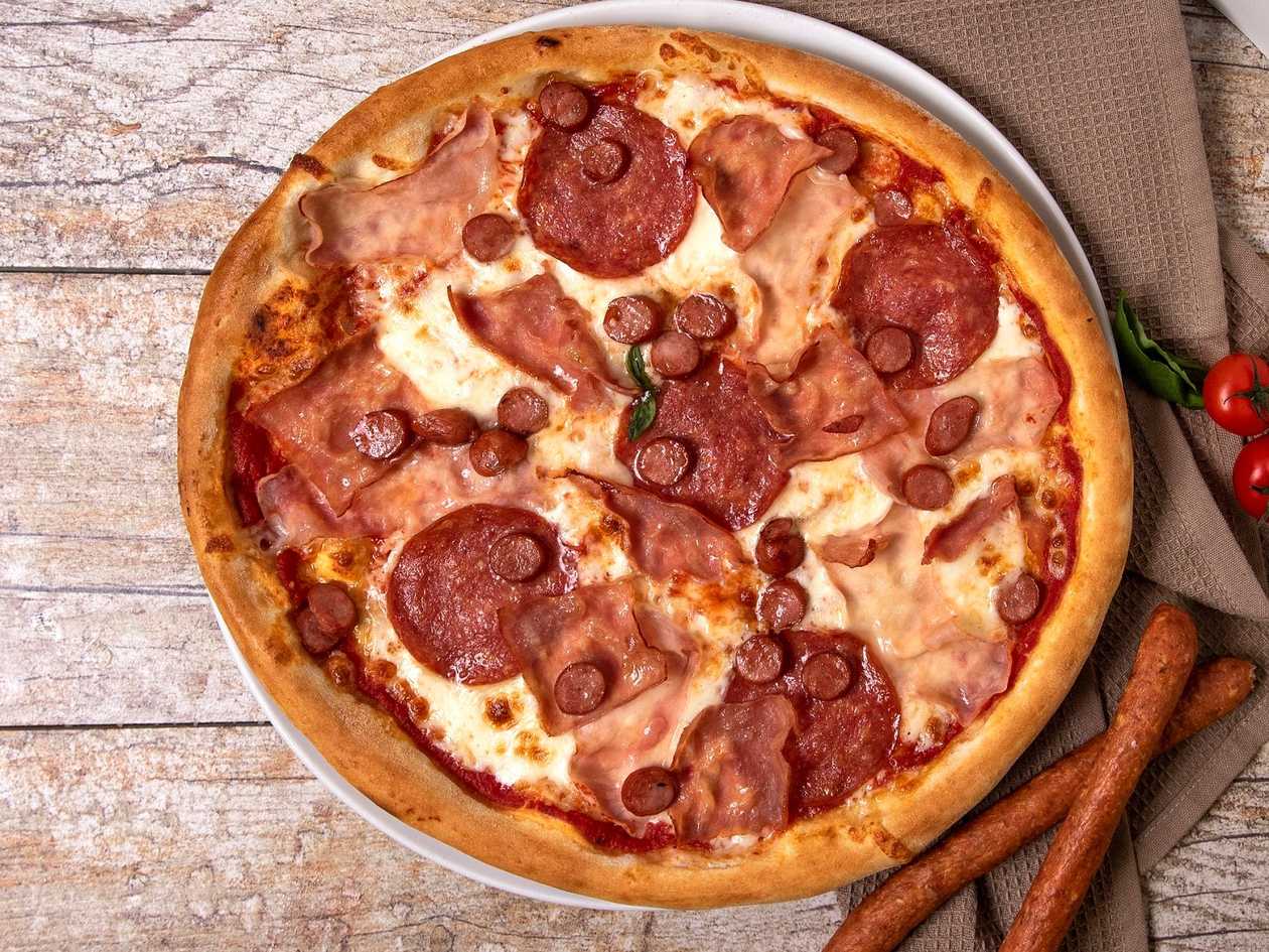 Pizza Quattro Carne  Ø32cm