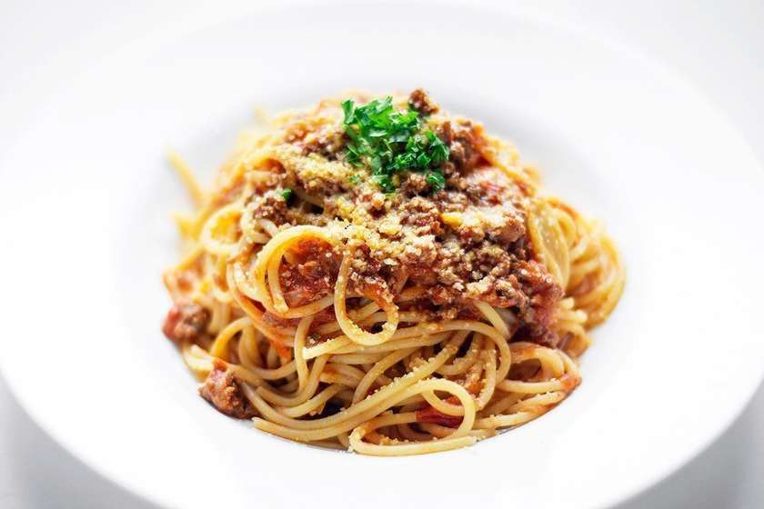 SPAGHETTI BOLOGNESE