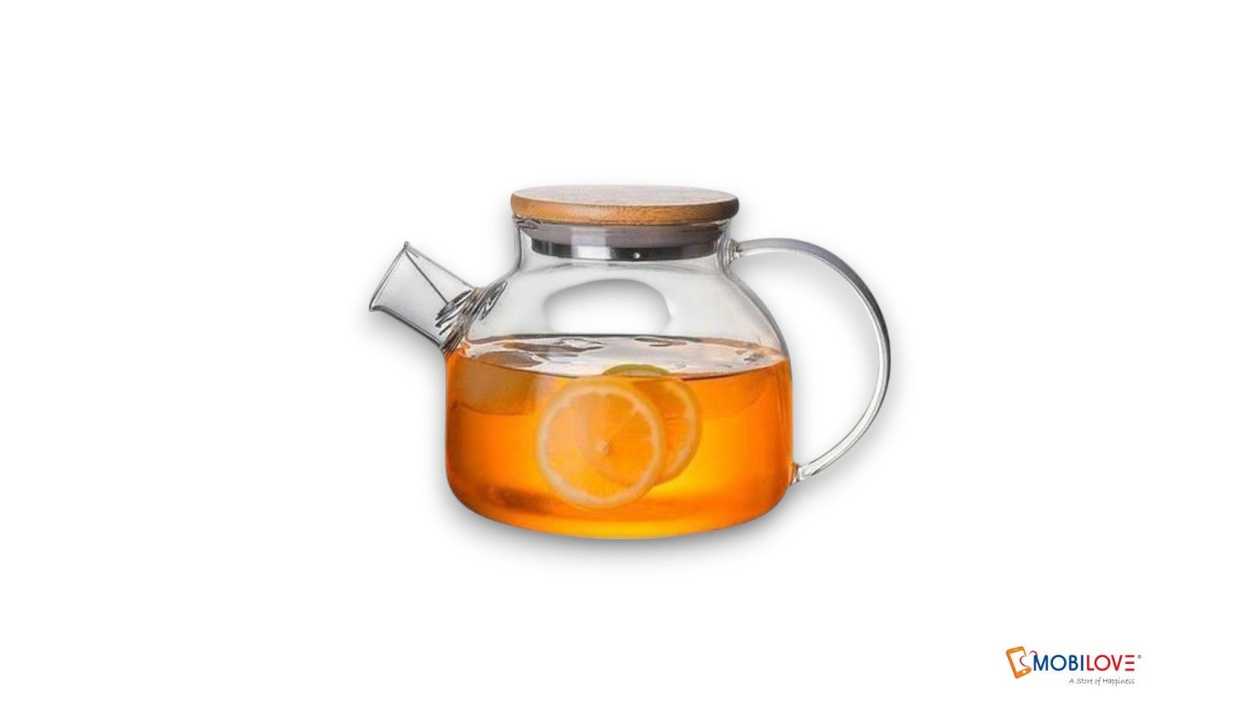 Tea with a transparent glass.