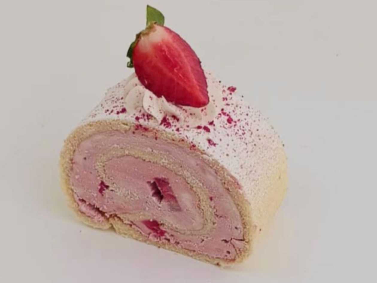 Smetanová roláda - jahodová