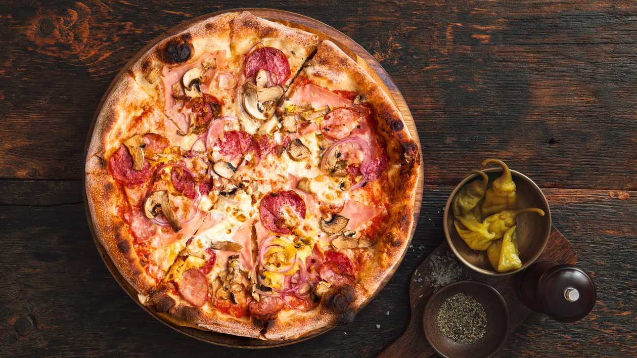 Pizza Salame E Fughi
